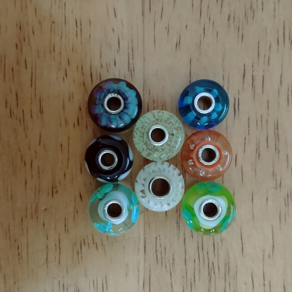 Lot of 8 Trollbead Beads